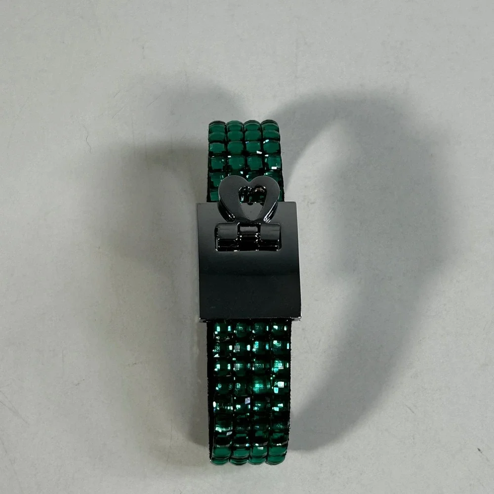 Emerald Green Rhinestone Wrap Bracelet Silver Tone‎ Heart Clasp 4 Row Sparkling